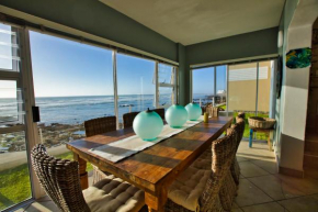 Atlantic Waterfront Cottage D3, 4 bedroom, Sea view